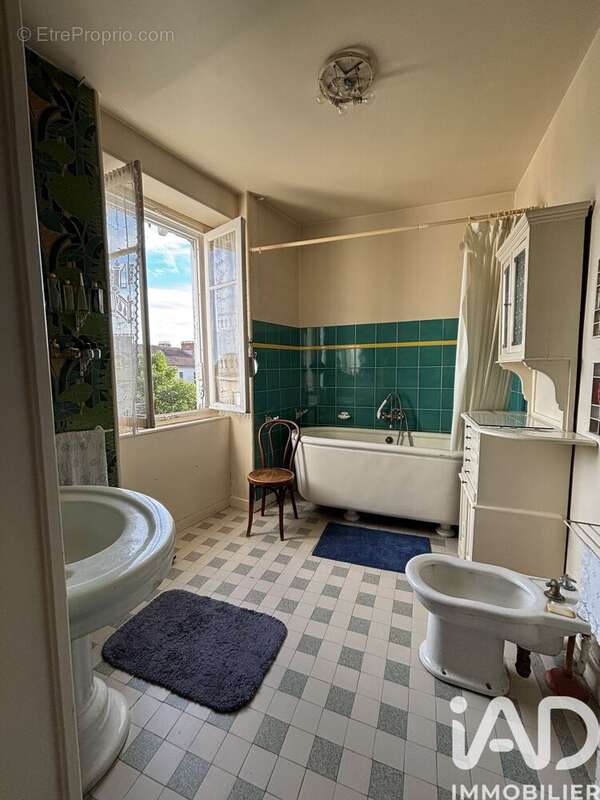 Photo 6 - Maison à THIVIERS