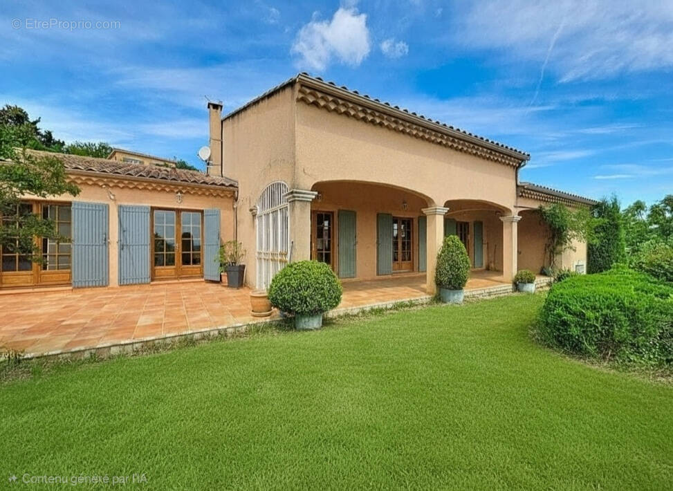 Maison à ROCHEFORT-DU-GARD