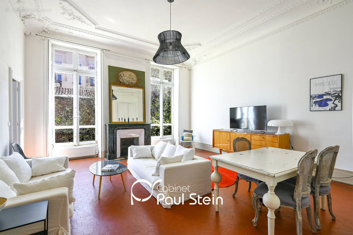 Appartement à MARSEILLE-6E