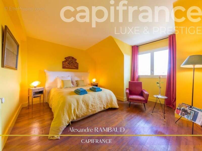 Maison à DOL-DE-BRETAGNE