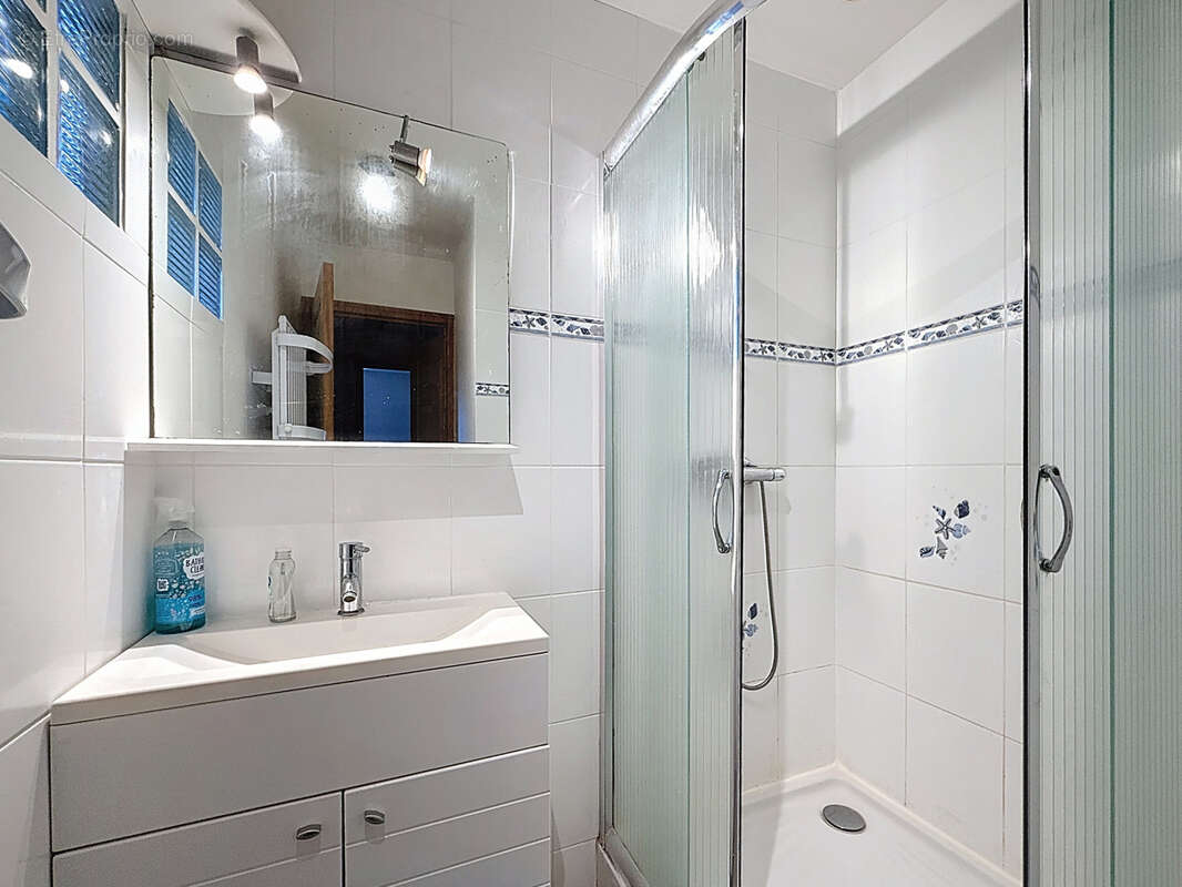 Appartement à CAROLLES