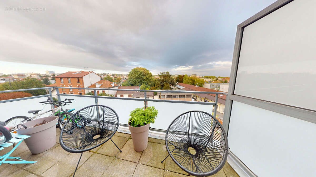 Appartement à ROSNY-SOUS-BOIS