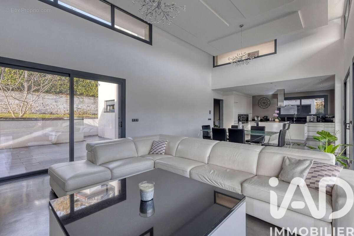 Photo 8 - Maison à SAINT-ISMIER