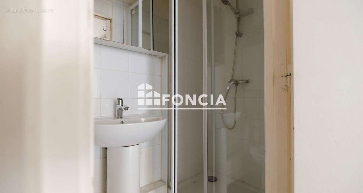 Appartement à MENNECY