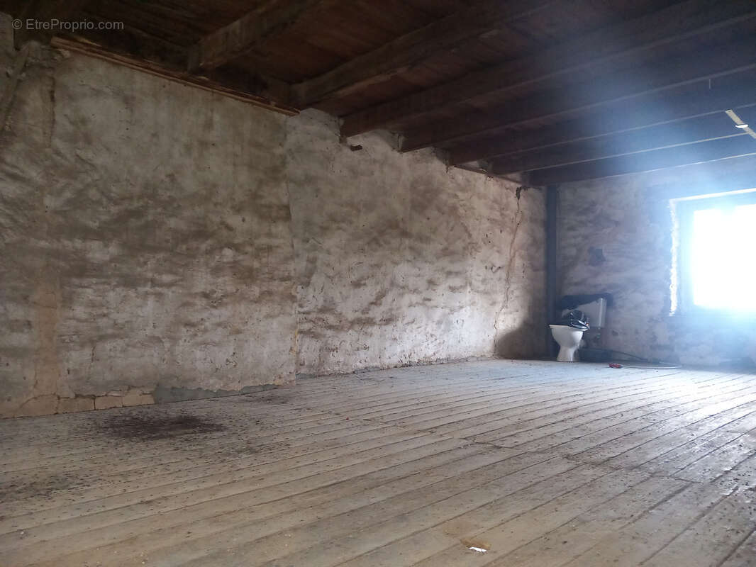 Maison à SAINT-DIZIER-LEYRENNE