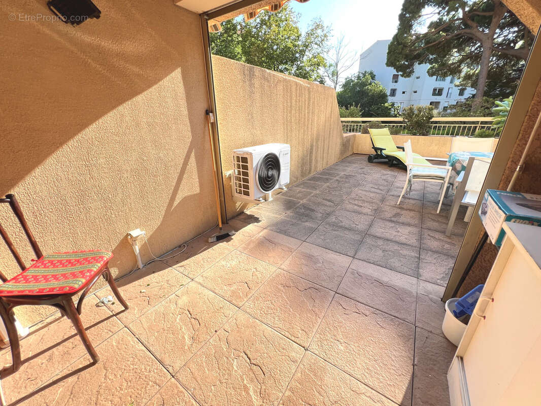 Appartement à HYERES