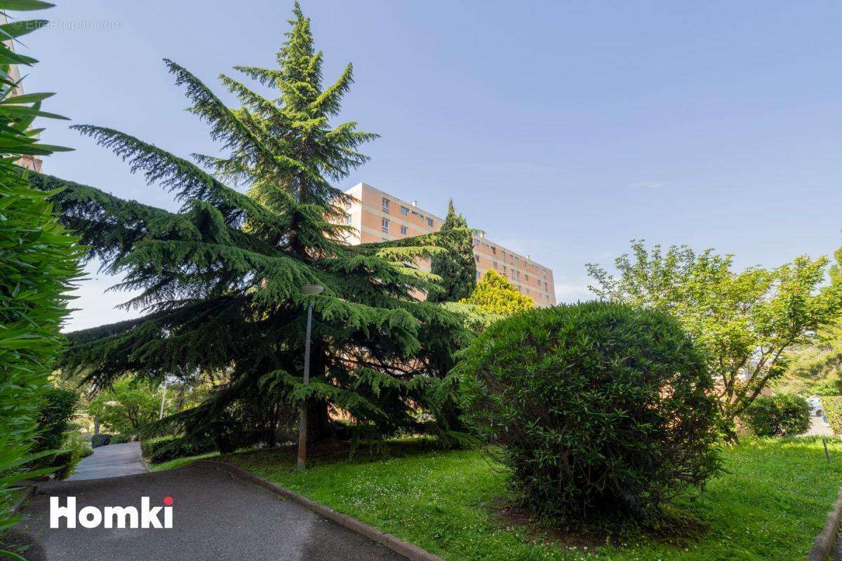 Appartement à MARSEILLE-12E