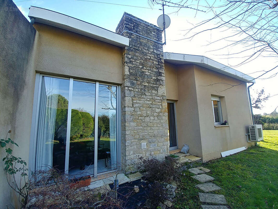 Maison à CAUSSADE