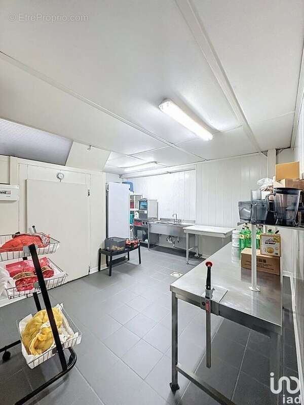 Photo 3 - Commerce à FEURS