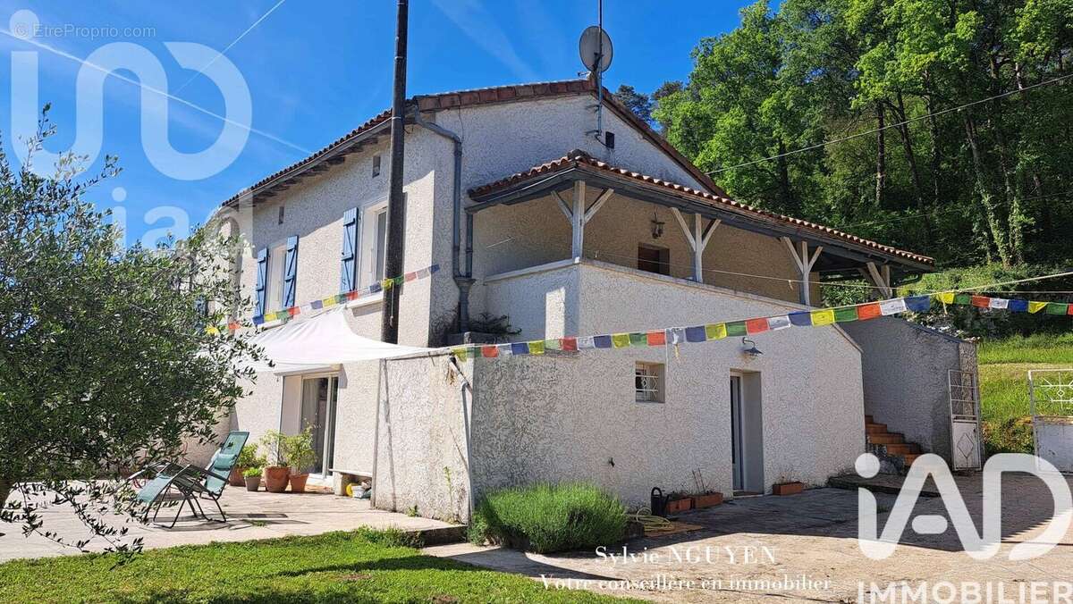 Photo 2 - Maison à SERS