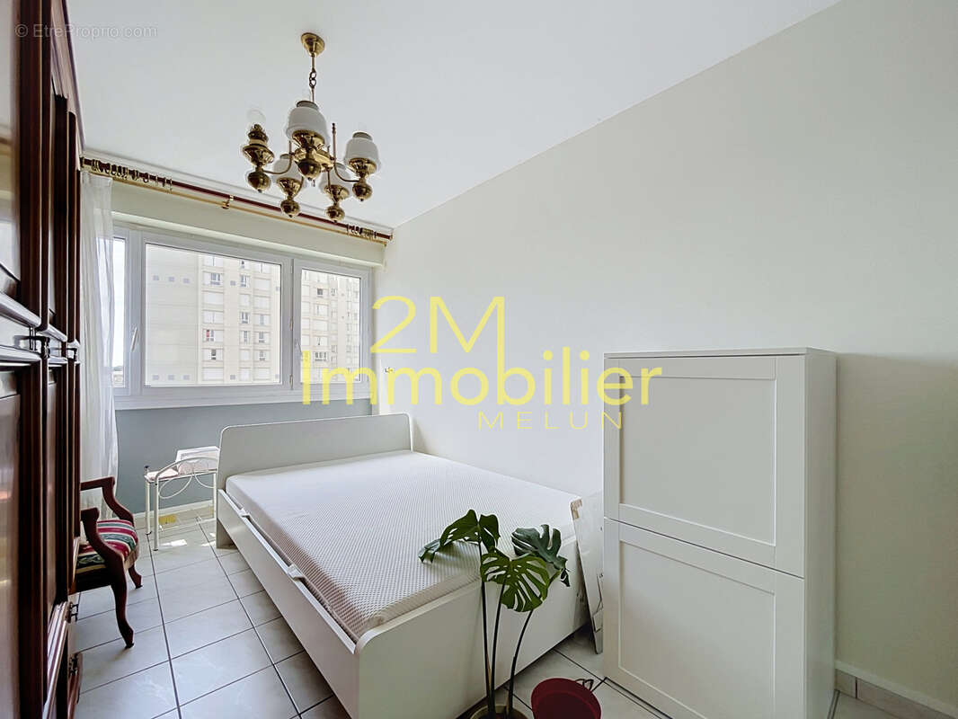 Appartement à MELUN