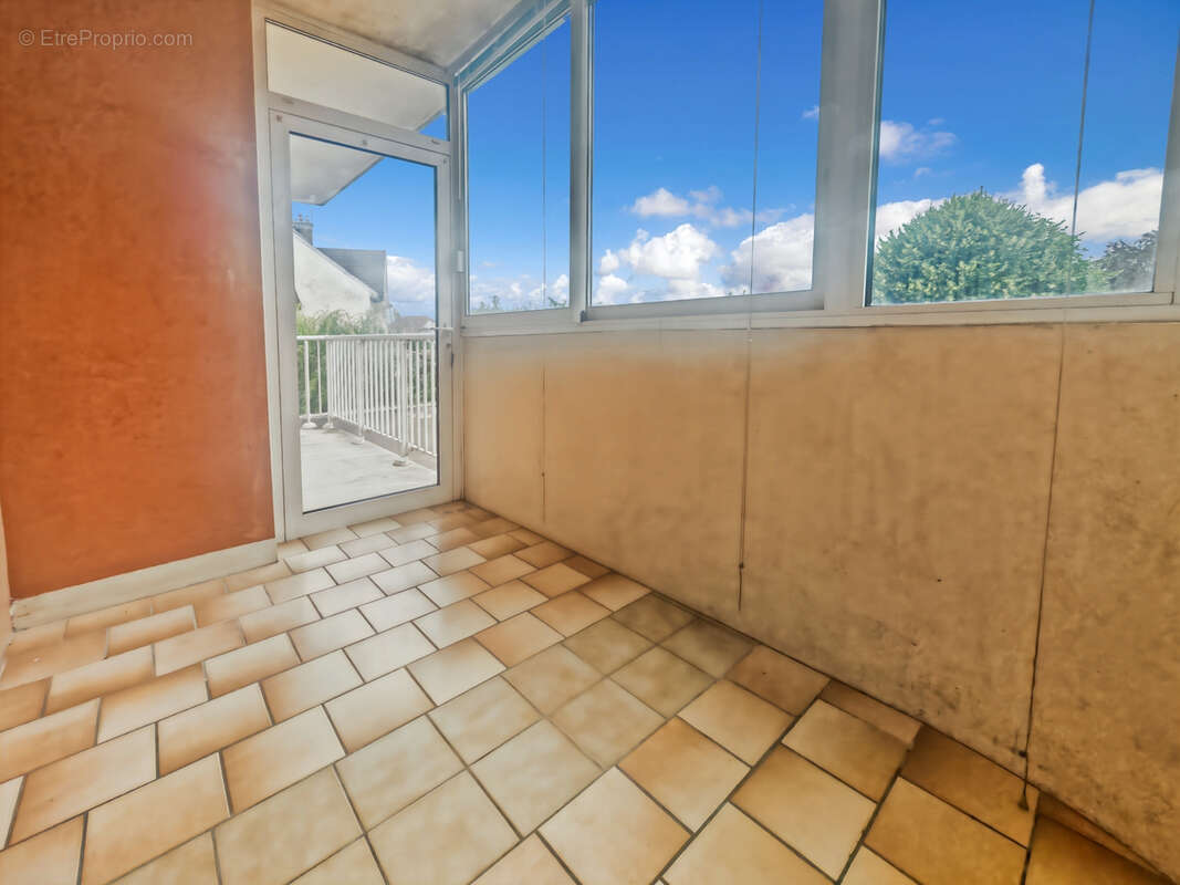 RARE LE CLOS LUCIE- T3 avec terrasse et garage - photo 13