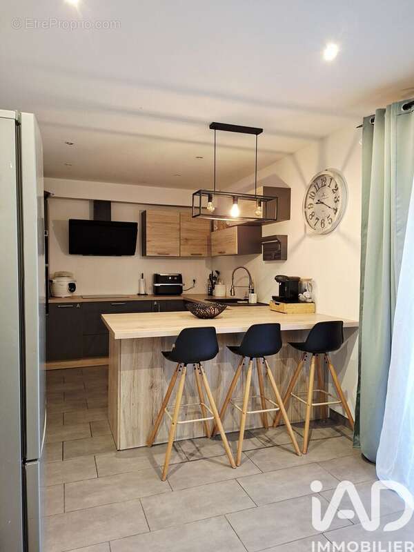 Photo 2 - Maison à NEUILLY-EN-THELLE