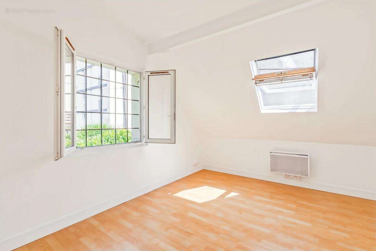 Maison à ASNIERES-SUR-SEINE