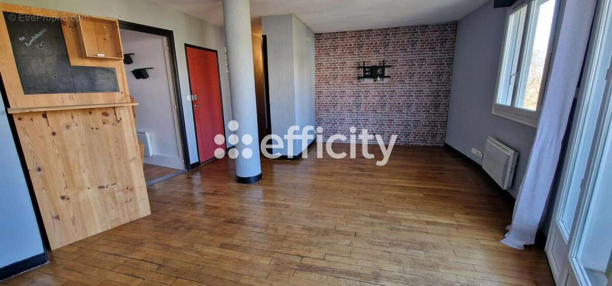 Appartement 58 m² à Angouleme  - photo 2