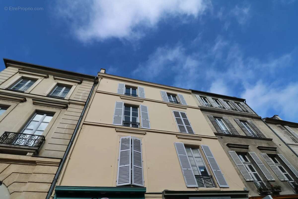 Appartement à VERSAILLES