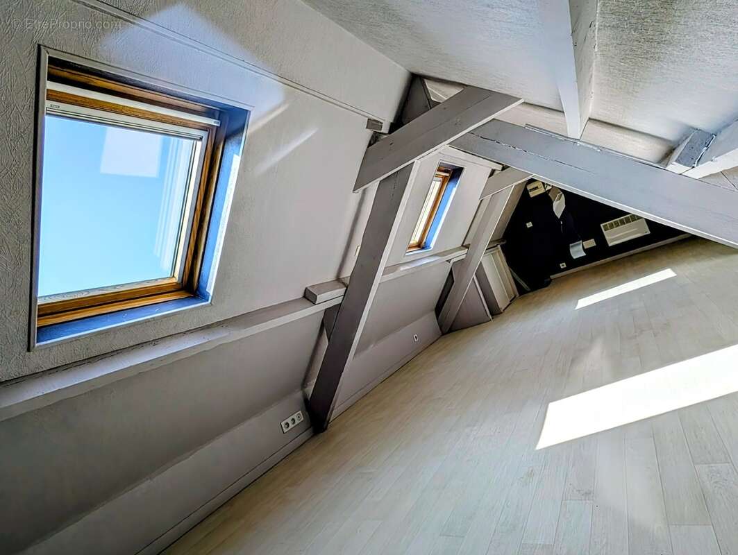 Le Douvez - Maison habitable sans travaux - 3 chambres - sous sol intégral et combles aménagés - GUIPAVAS (29) - photo 14