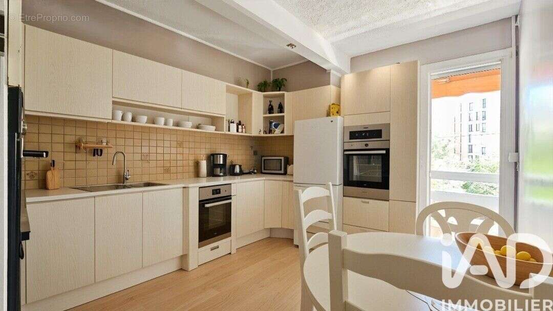 Photo 7 - Appartement à MARSEILLE-4E