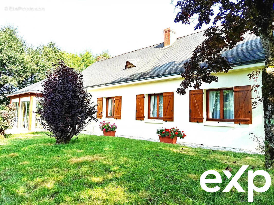 Maison à LA ROUXIERE