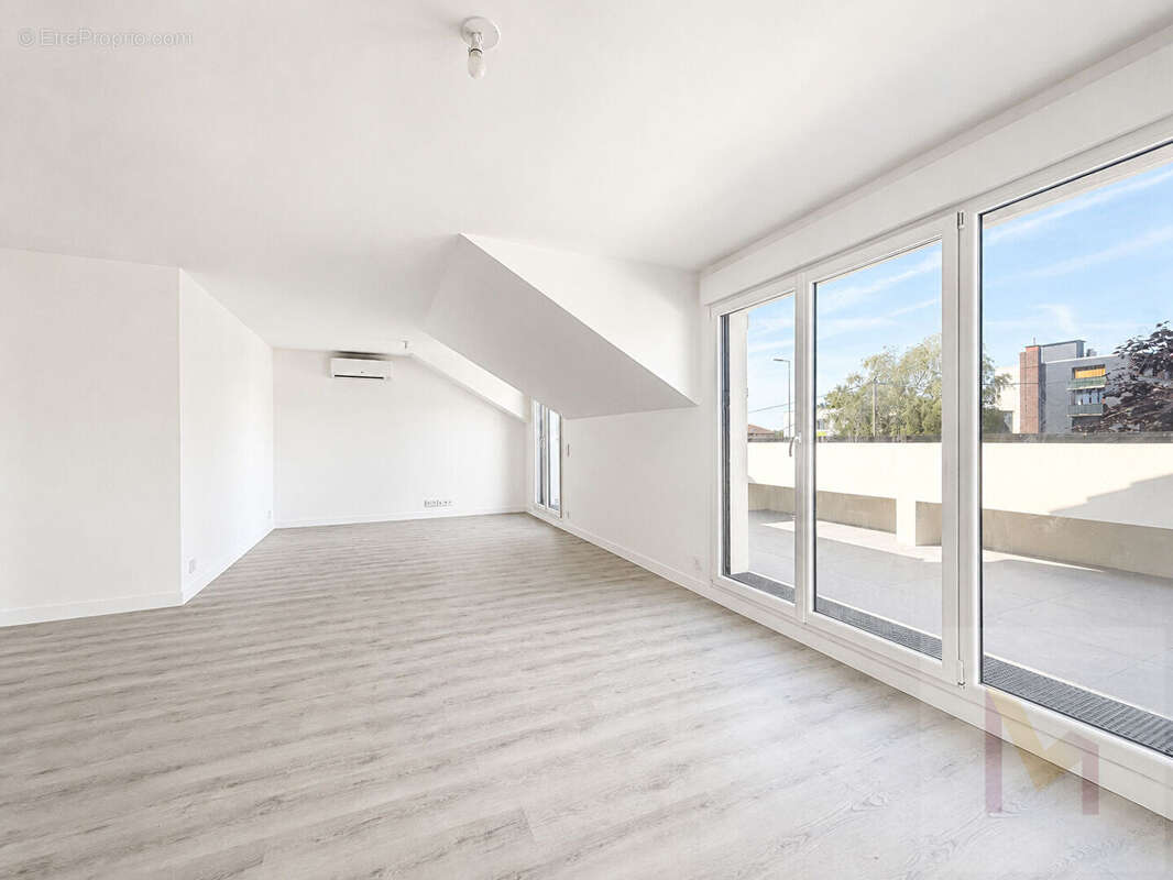 Appartement à NEUILLY-SUR-MARNE