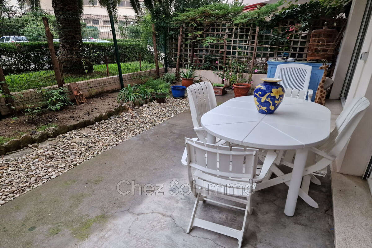 Appartement 64 m² à Cagnes-Sur-Mer  - photo 9