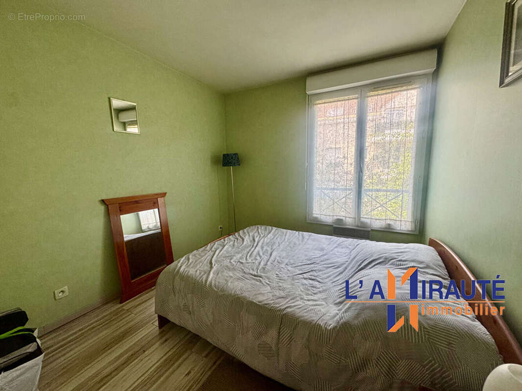 Appartement à HOUILLES