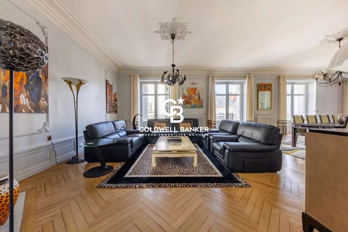 Nantes - ancien palais de justice - appartement d'exception - photo 3