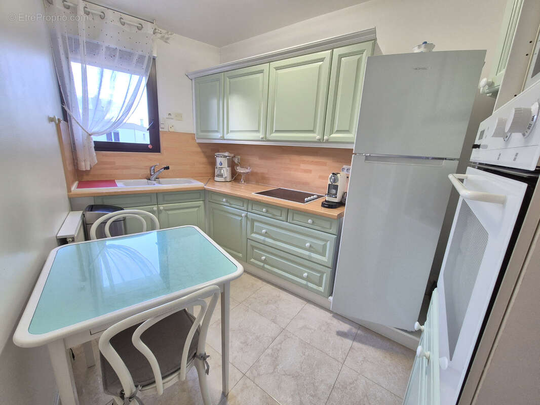 Appartement à HYERES