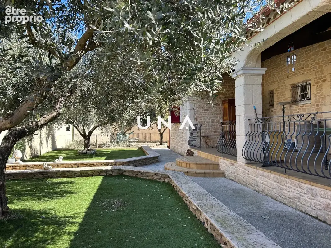 Grande maison avec jardin et piscine a 4 km  d'uzes - photo 3