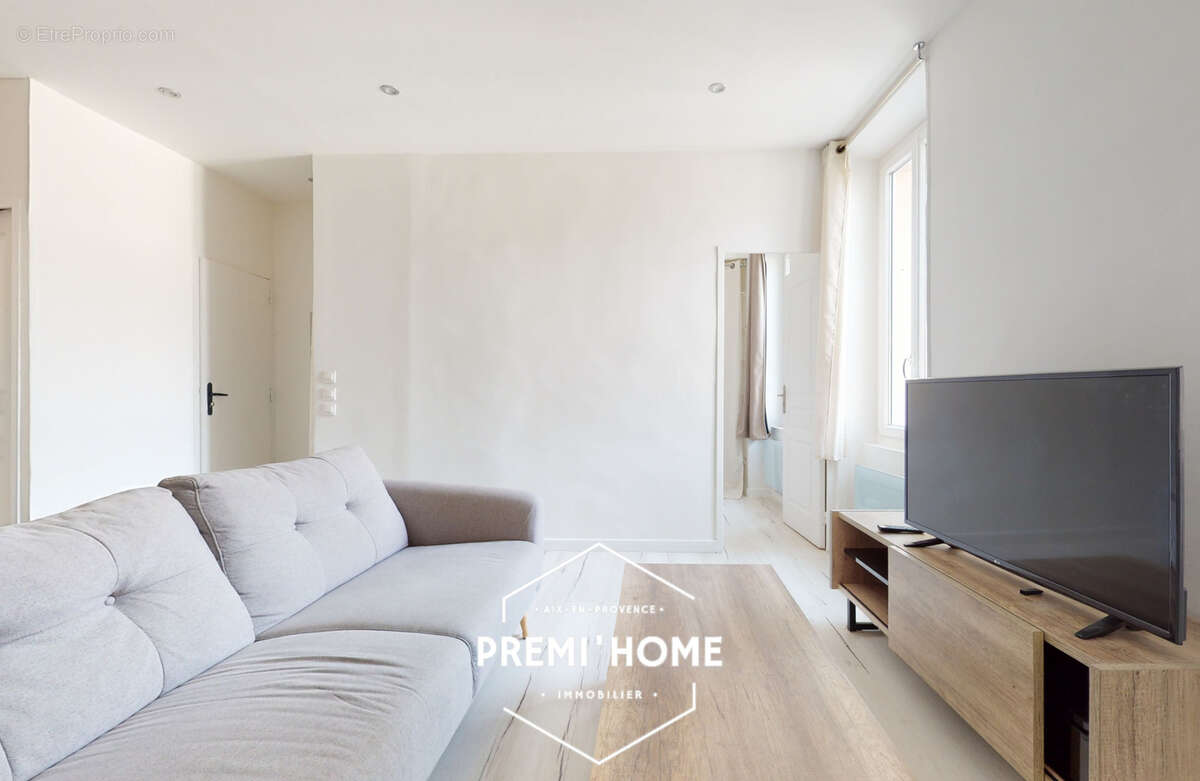 Appartement à MARSEILLE-7E