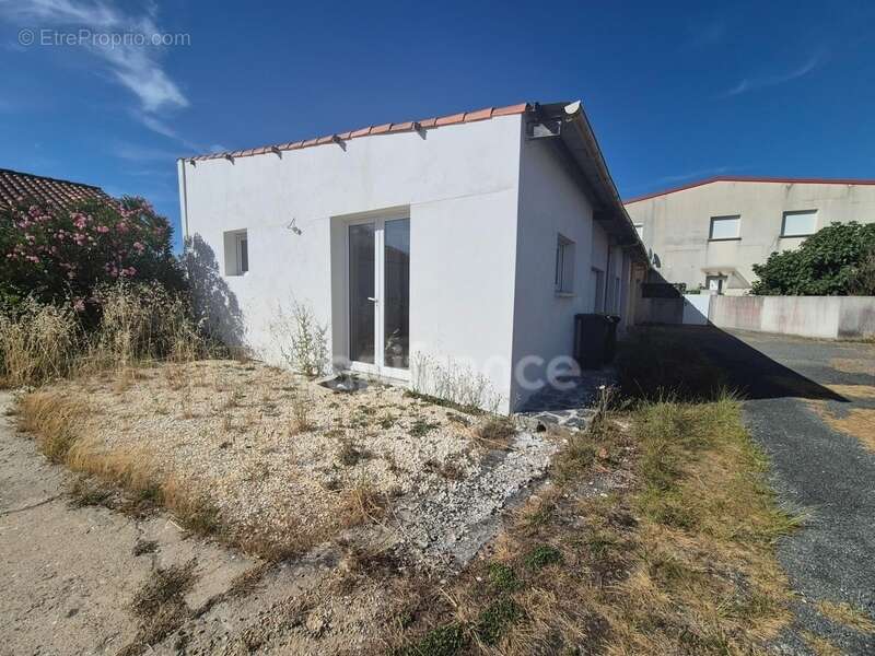 Maison à SAINT-SULPICE-DE-ROYAN