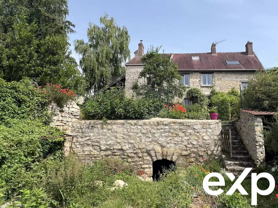 Maison à MONTGEROULT