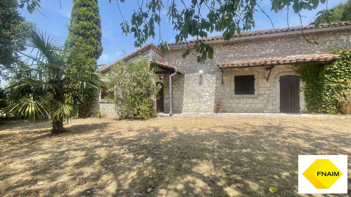 Maison 106 m² à Saint-Antoine-De-Ficalba  - photo 6