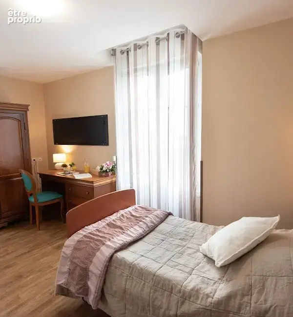INVESTISSEMENT LOCATIF  Lorcy  Résidence EHPAD Hostellerie du Château - 9,34 % de rentabilité - photo 2