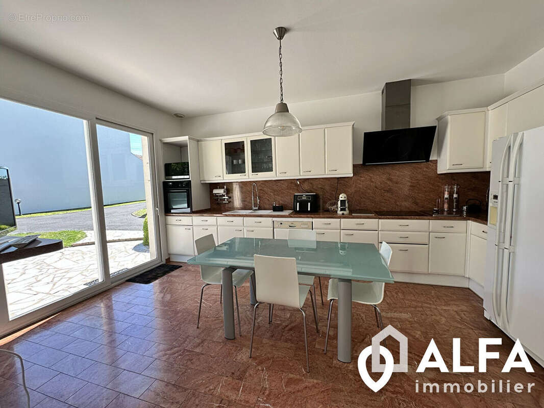 Maison à SAINT-GRATIEN