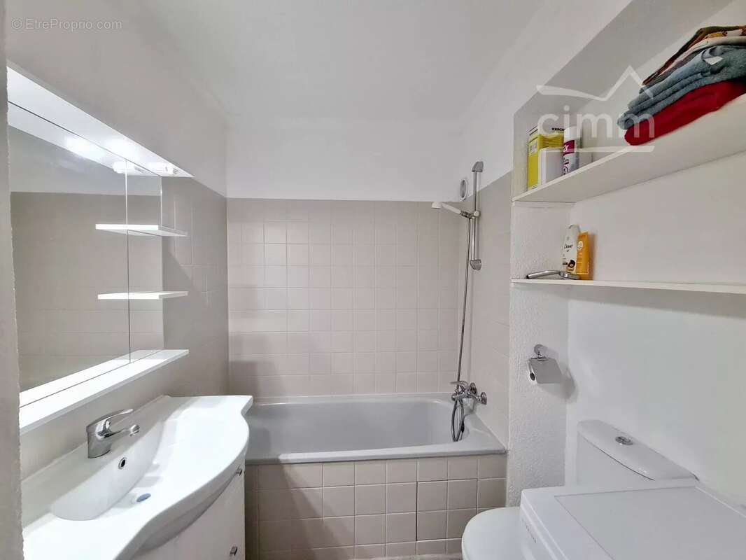 Appartement à SAINT-CYPRIEN