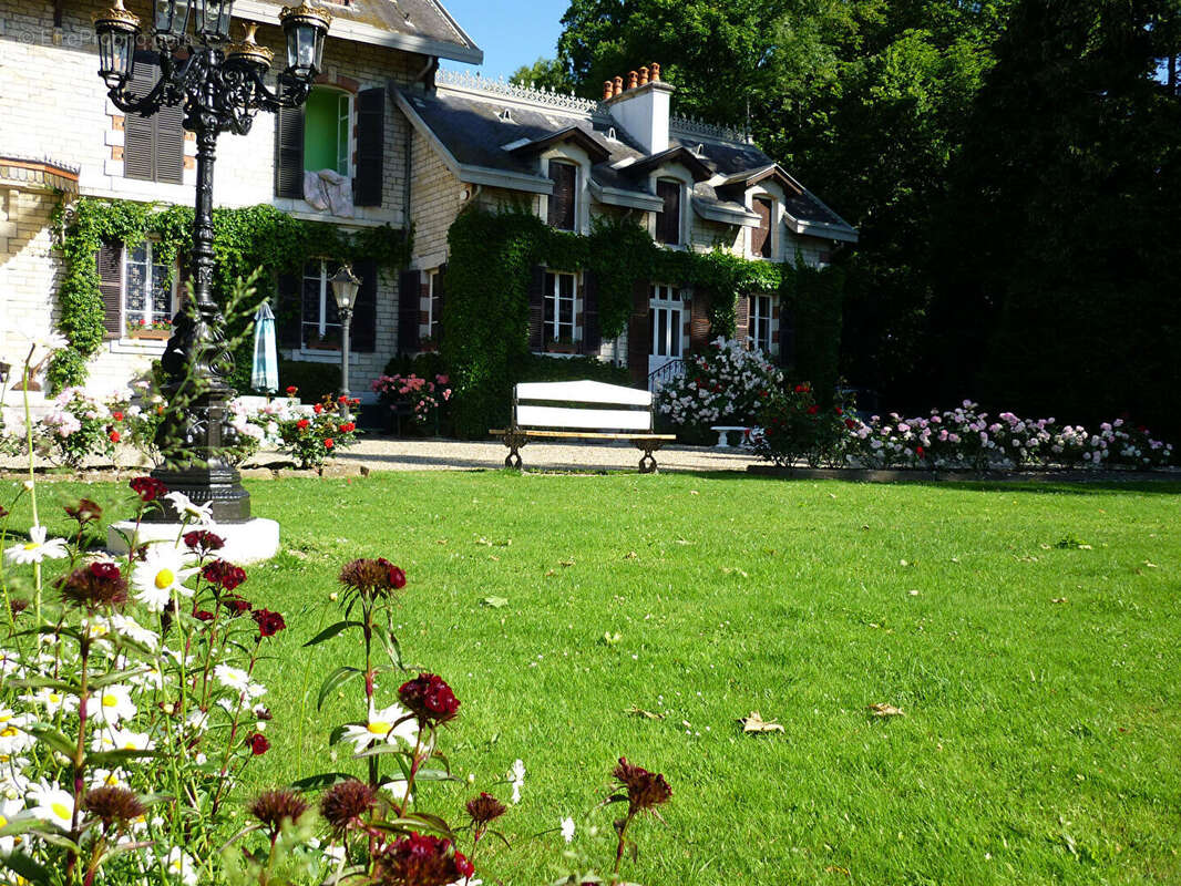 Maison à ASNANS-BEAUVOISIN