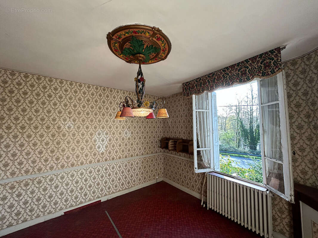 Maison à CAPDENAC