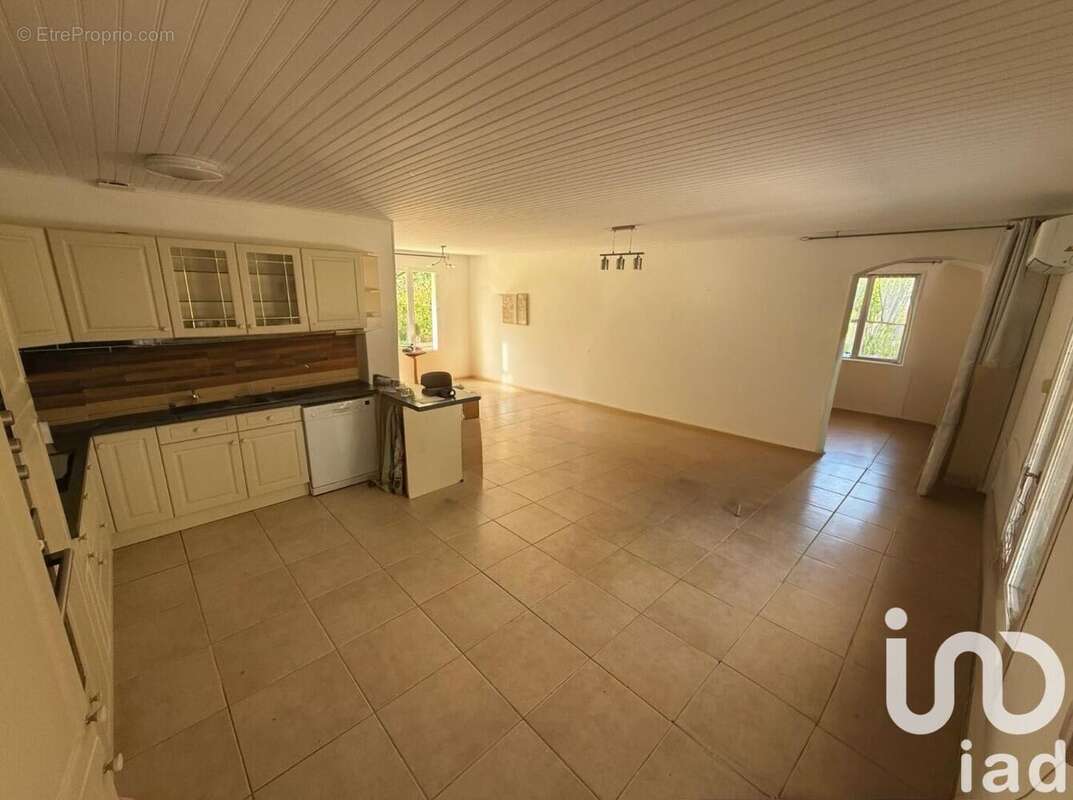 Photo 2 - Maison à GINESTAS