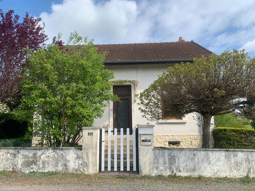 Maison à MONTCEAU-LES-MINES