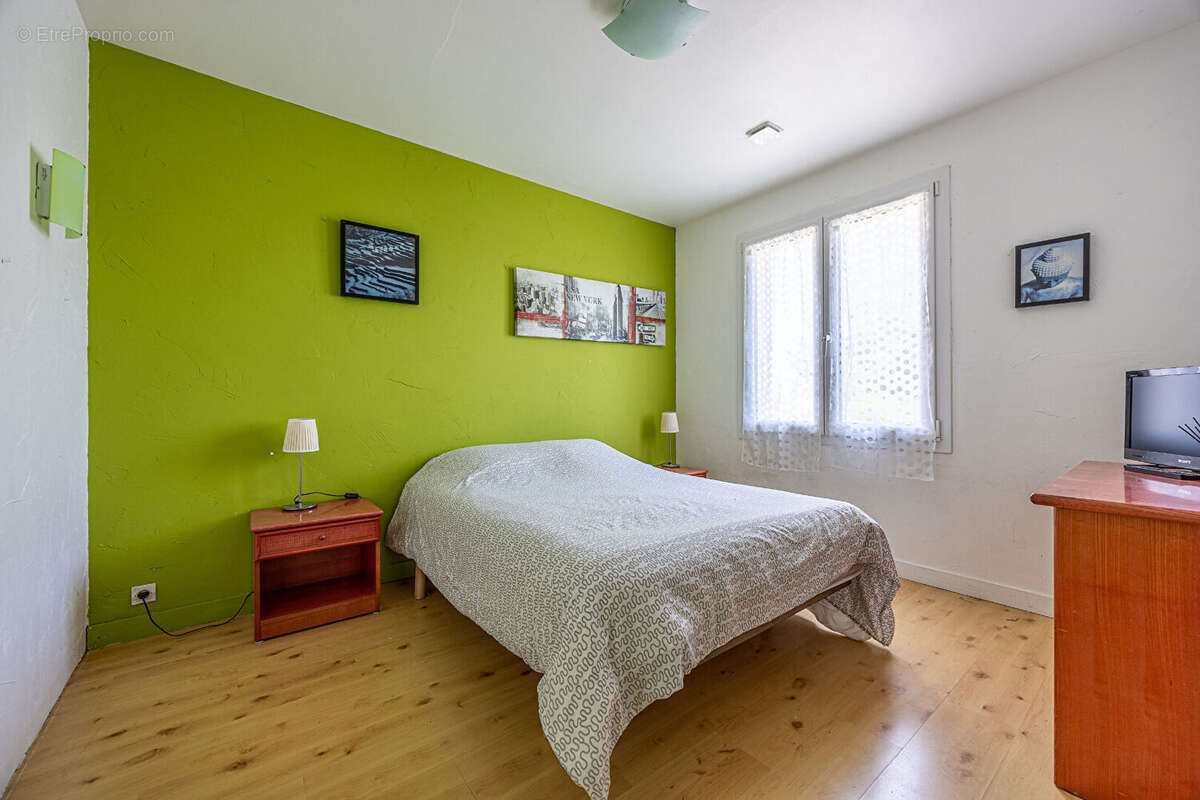 Maison familiale avec cachet, beau jardin, piscine - photo 11