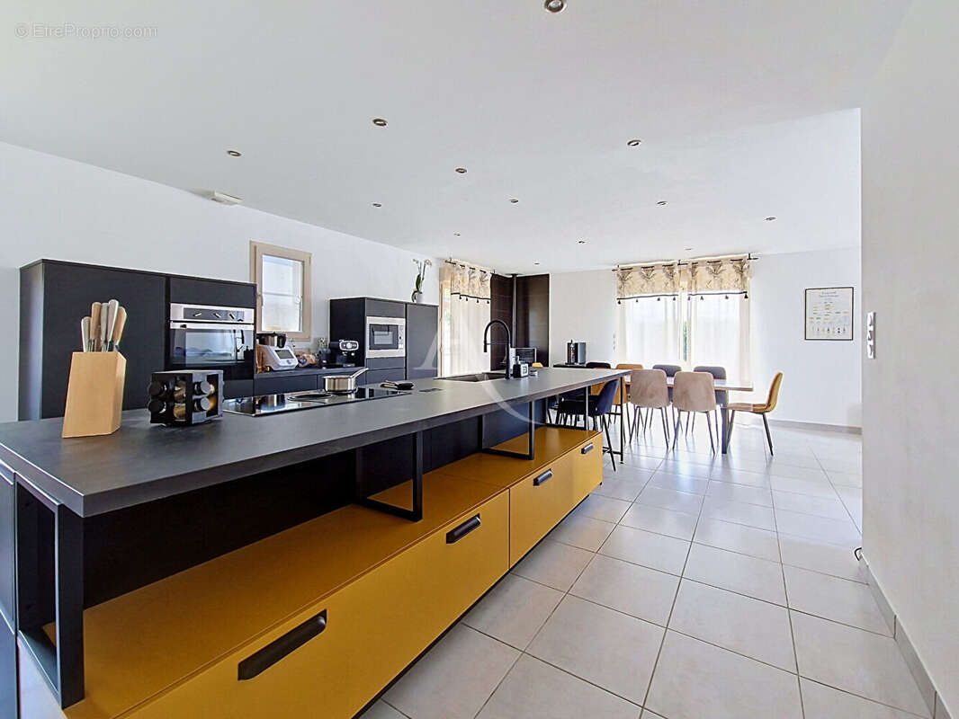 Maison de 2012 à Meigné - photo 4