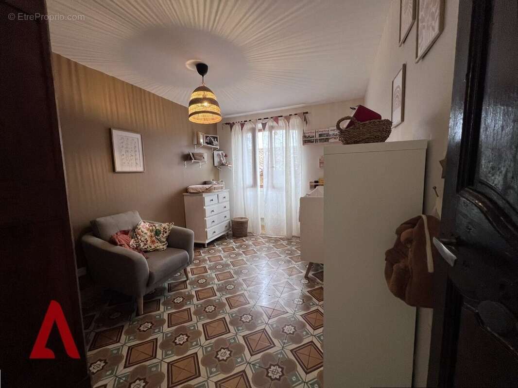 Maison vigneronne avec 3 chambres et terrace 58 m2 - photo 6
