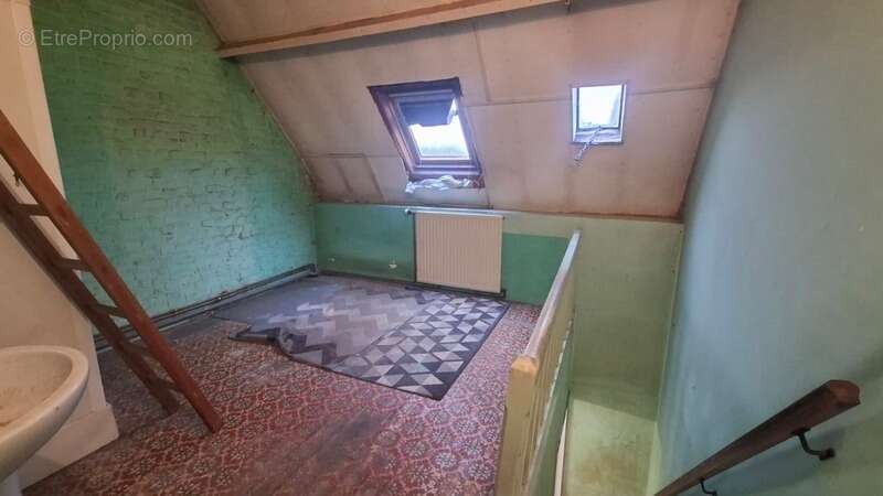 Maison à SAINT-QUENTIN