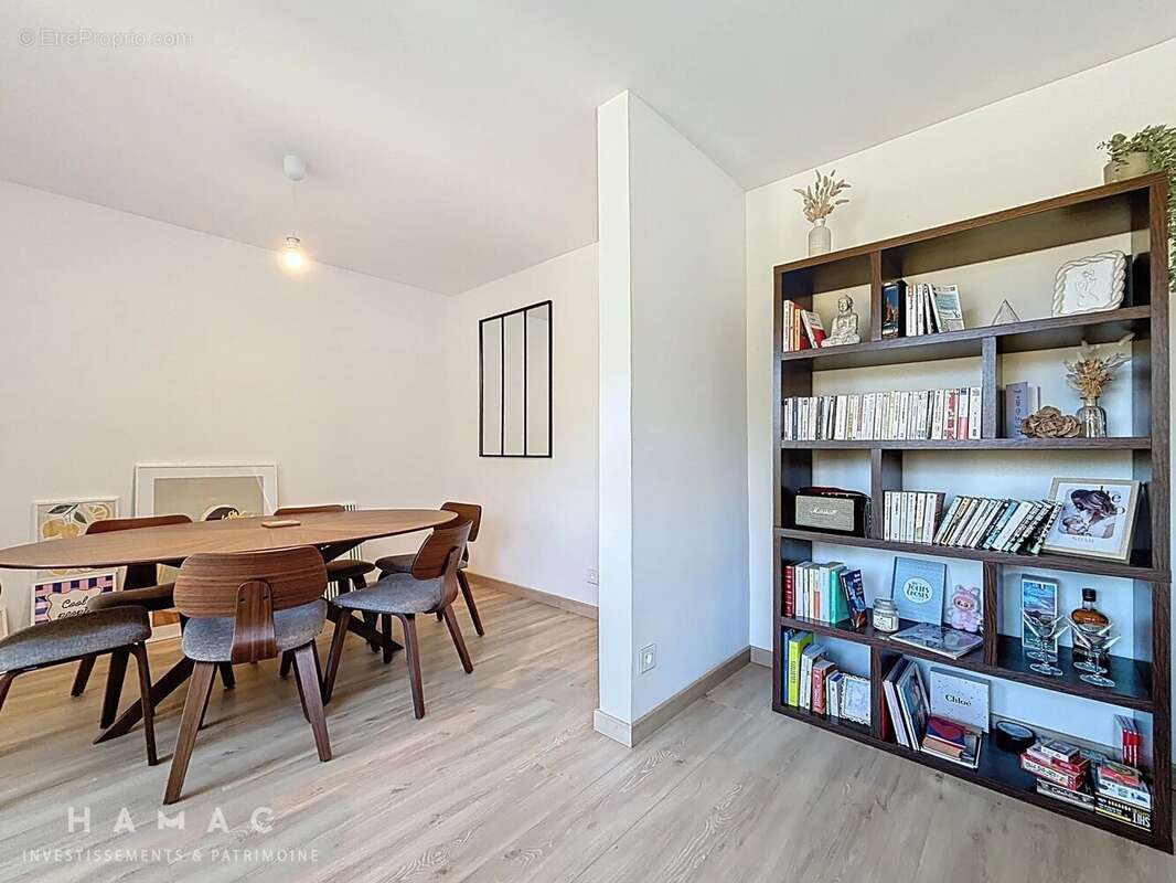 Appartement à OULLINS