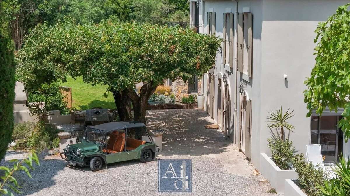 Maison à CANNES