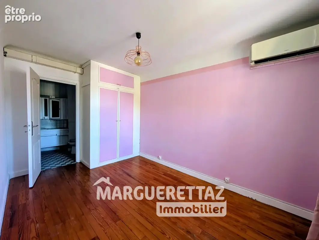 Maison de village mitoyenne - St Jeoire 115m² / garage / pas d'exterieur - photo 11