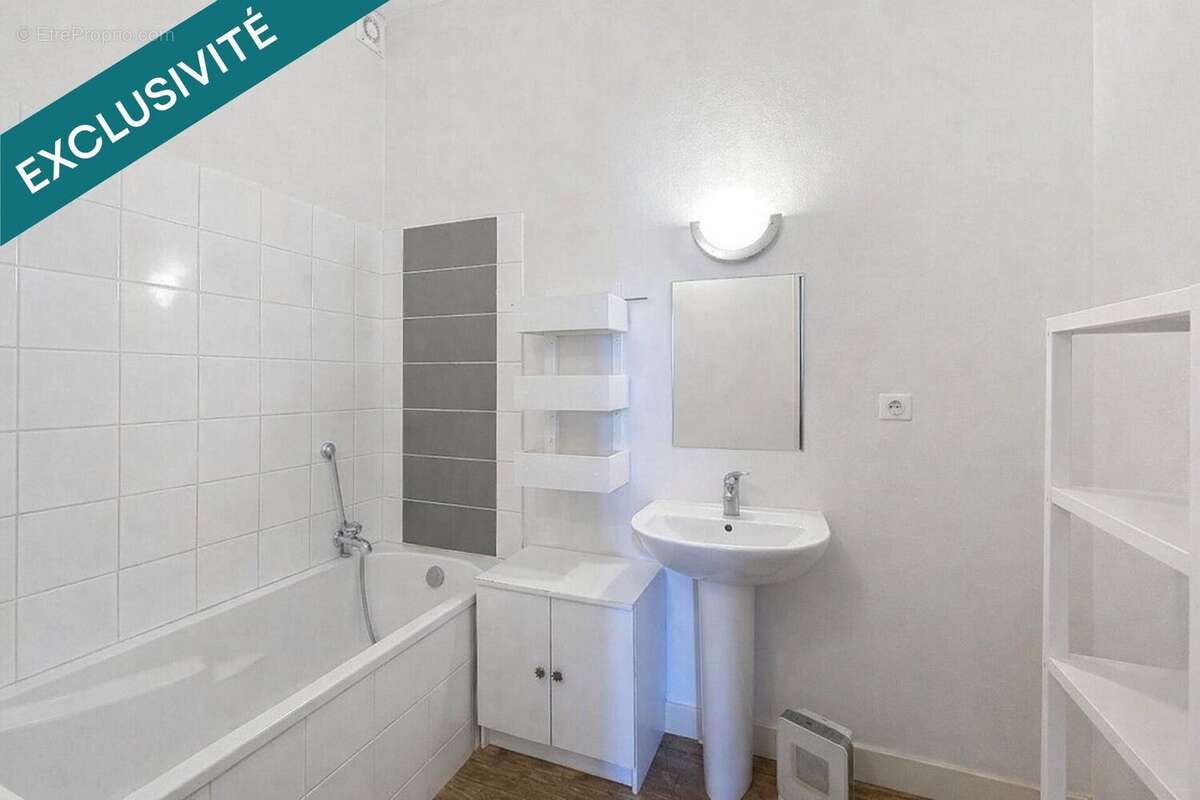 Photo 7 - Maison à RUELLE-SUR-TOUVRE