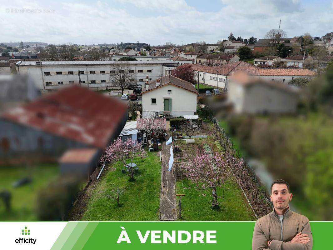 Maison à CIVRAY