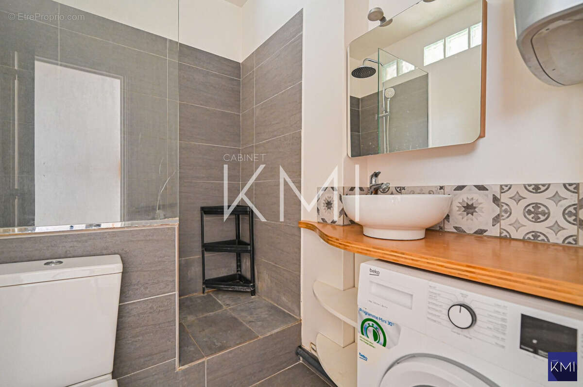 Appartement à PARIS-12E